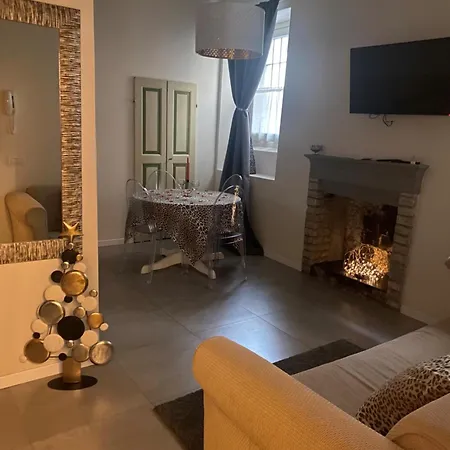Borgo Degli Studi 7 Apartment Parma