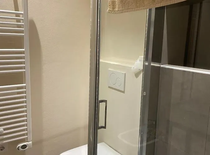 Borgo Degli Studi 7 Apartamento