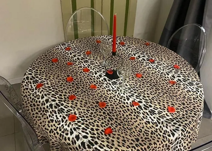 Borgo Degli Studi 7 Апартаменты *