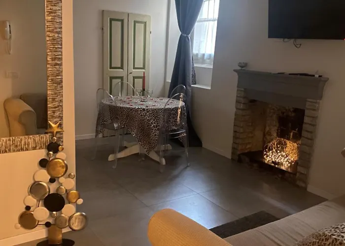 Borgo Degli Studi 7 Апартаменты Парма